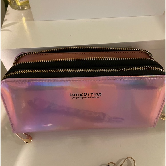 SOLD *SOLDNew Iridescence Chique Classy Wallet/Wristlet - Picture 2 of 13